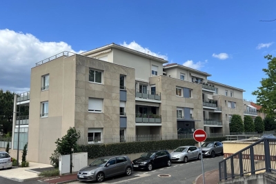 Appartement &agrave; vendre &agrave; LA TOUR-DE-SALVAGNY Genton-Ranvier - 4 pi&egrave;ces - 103 m&sup2; 