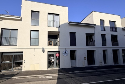 Appartement &agrave; vendre &agrave; LA TOUR-DE-SALVAGNY Mongolfier-Le Lycee - 3 pi&egrave;ces - 71 m&sup2; 