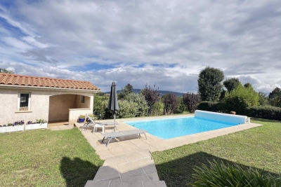 Maison &agrave; vendre &agrave; LA TOUR-DE-SALVAGNY Stalingrad - 6 pi&egrave;ces - 170 m&sup2; 