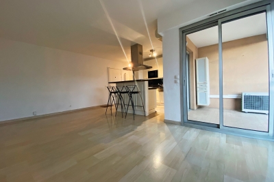Appartement &agrave; vendre &agrave; CANNES  - 2 pi&egrave;ces - 46 m&sup2; 