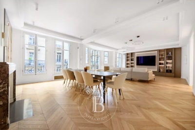 Appartement &agrave; vendre &agrave; PARIS 8EME Champs Elysees 1 - 4 pi&egrave;ces - 188 m&sup2; 