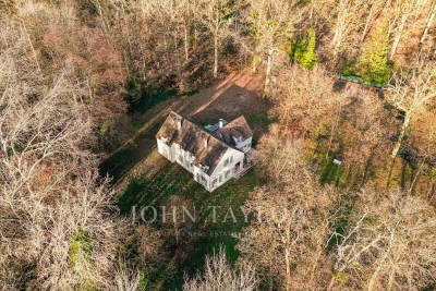 House for sale in ROCHEFORT EN YVELINES  - 7 rooms - 176 m&sup2; 