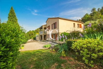 Maison &agrave; vendre &agrave; LES VANS  - 4 pi&egrave;ces - 152 m&sup2; 