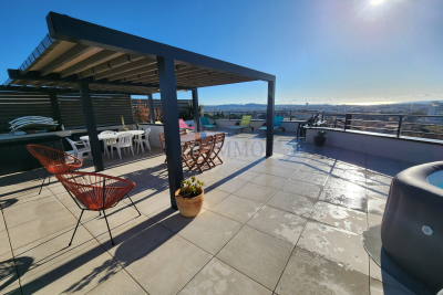 Appartement &agrave; vendre &agrave; FRÉJUS  - 4 pi&egrave;ces - 114 m&sup2; 