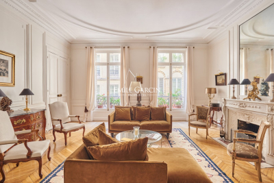 Appartement &agrave; vendre &agrave; PARIS 8EME  - 6 pi&egrave;ces - 197 m&sup2; 
