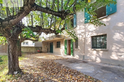 Maison &agrave; vendre &agrave; AVIGNON  - 6 pi&egrave;ces - 144 m&sup2; 