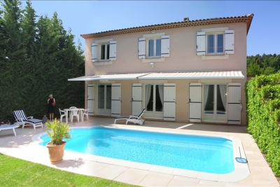 Maison &agrave; louer &agrave; LES MILLES  - 5 pi&egrave;ces - 112 m&sup2; 