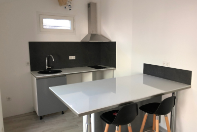 Appartement &agrave; louer &agrave; LES MILLES  - 2 pi&egrave;ces - 28 m&sup2; 