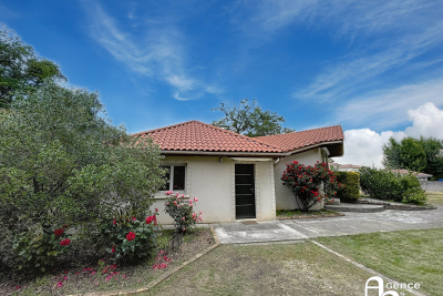 Maison &agrave; vendre &agrave; MONTUSSAN  - 7 pi&egrave;ces - 166 m&sup2; 