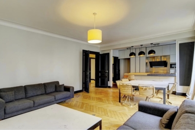 Appartement &agrave; louer &agrave; PARIS 17EME Chapelle 1 - 6 pi&egrave;ces - 223 m&sup2; 