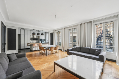 Appartement &agrave; louer &agrave; PARIS 17EME Belleville - 6 pi&egrave;ces - 223 m&sup2; 