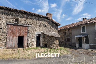 Maison &agrave; vendre &agrave; ST QUENTIN SUR CHARENTE  - 6 pi&egrave;ces - 85 m&sup2; 