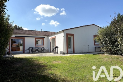 Maison &agrave; vendre &agrave; LA HAIE-FOUASSIÈRE  - 7 pi&egrave;ces - 145 m&sup2; 