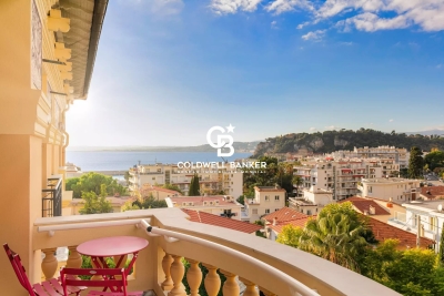 Apartment for sale in NICE  - 5 rooms - 142 m&sup2; 