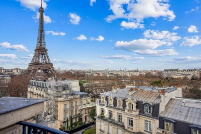 Appartement &agrave; vendre champ de mars paris 7eme 