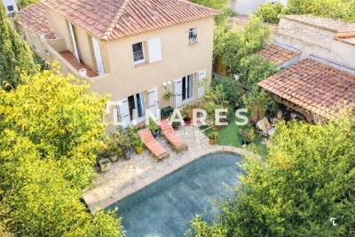 Maison &agrave; vendre &agrave; MARSEILLE 8EME  - 6 pi&egrave;ces - 145 m&sup2; 
