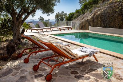 Maison &agrave; vendre &agrave; LA LONDE-LES-MAURES  - 7 pi&egrave;ces - 220 m&sup2; 