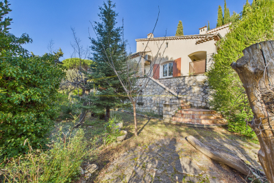 Maison &agrave; vendre &agrave; NYONS  - 5 pi&egrave;ces - 150 m&sup2; 