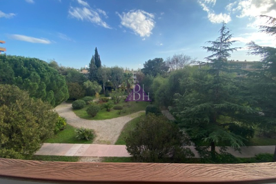 Appartement &agrave; louer &agrave; HYÈRES Le Rouve Gailleux le Val d'Arenc - 2 pi&egrave;ces - 52 m&sup2; 