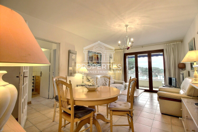 Appartement &agrave; vendre &agrave; BORMES-LES-MIMOSAS  - 3 pi&egrave;ces - 59 m&sup2; 