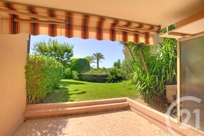 Appartement &agrave; louer &agrave; GOLFE JUAN Aspremont - 3 pi&egrave;ces - 74 m&sup2; 