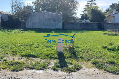 terrain &agrave; vendre &agrave; ST SULPICE DE ROYAN   - 400 m&sup2; 