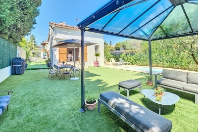 Maison &agrave; vendre &agrave; ST-LAURENT-DU-VAR Aspremont - 3 pi&egrave;ces - 87 m&sup2; 