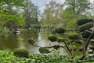 Appartement &agrave; vendre &agrave; BORDEAUX  - 10 pi&egrave;ces - 541 m&sup2; 