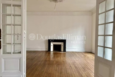 Appartement &agrave; vendre &agrave; BORDEAUX  - 5 pi&egrave;ces - 210 m&sup2; 