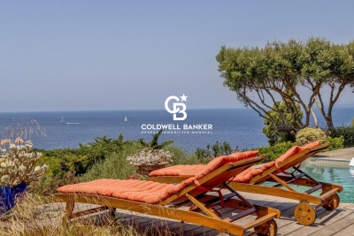 Maison &agrave; vendre &agrave; LES SALINS D'HYÈRES  - 5 pi&egrave;ces - 120 m&sup2; 