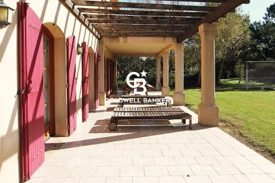 Maison &agrave; vendre &agrave; COGOLIN  - 6 pi&egrave;ces - 250 m&sup2; 