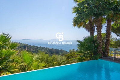 Maison &agrave; vendre &agrave; RAYOL-CANADEL-SUR-MER  - 4 pi&egrave;ces - 121 m&sup2; 