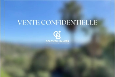 Maison &agrave; vendre &agrave; CAVALAIRE-SUR-MER  - 10 pi&egrave;ces - 400 m&sup2; 