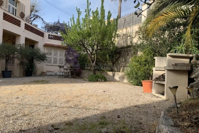Appartement &agrave; vendre &agrave; CANNES  - 4 pi&egrave;ces - 144 m&sup2; 