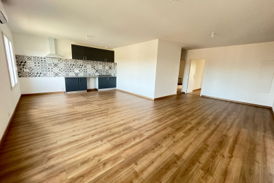 Appartement &agrave; vendre &agrave; ENTRESSEN Le Jai-Les Fontinelles - 4 pi&egrave;ces - 100 m&sup2; 