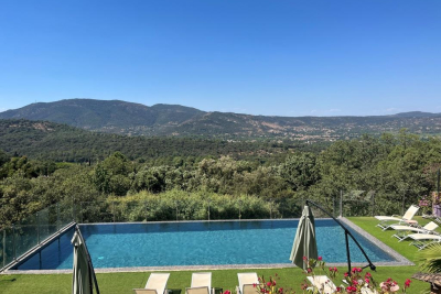 Maison &agrave; vendre &agrave; PLAN-DE-LA-TOUR  - 7 pi&egrave;ces - 163 m&sup2; 