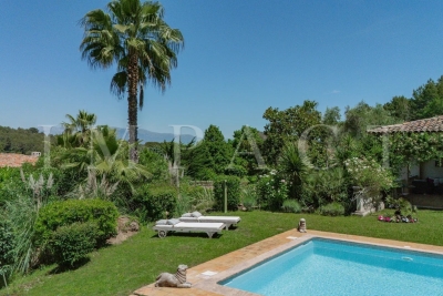 Maison &agrave; vendre &agrave; CANNES  - 6 pi&egrave;ces - 282 m&sup2; 