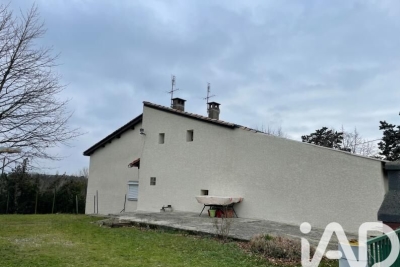 Appartement &agrave; vendre terrain non constructible 