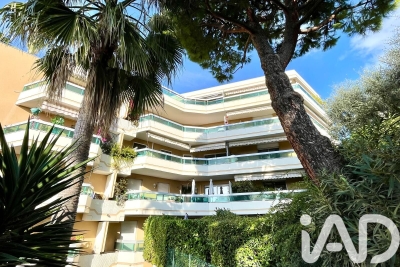 Appartement &agrave; vendre parking port nice 