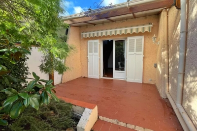 Appartement &agrave; vendre &agrave; HYÈRES Gambetta - 2 pi&egrave;ces - 41 m&sup2; 