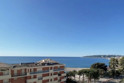 Appartement &agrave; vendre dernier etagent alpes maritimes 