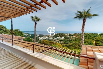 Maison à vendre vue mer terrasse cavalaire sur mer