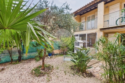 Appartement &agrave; vendre &agrave; STE-MAXIME  - 2 pi&egrave;ces - 31 m&sup2; 