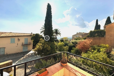 Appartement &agrave; vendre &agrave; GRIMAUD  - 4 pi&egrave;ces - 126 m&sup2; 