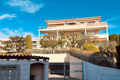 Appartement &agrave; vendre &agrave; ST-LAURENT-DU-VAR  - 3 pi&egrave;ces - 71 m&sup2; 
