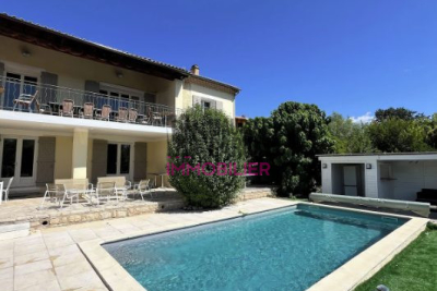 House for sale in MORMOIRON  - 10 rooms - 325 m&sup2; 