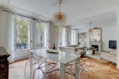 Appartement &agrave; vendre &agrave; PARIS 16EME Porte Dauphine 1 - 5 pi&egrave;ces - 138 m&sup2; 