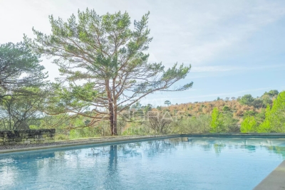 House for sale in MURS  - 8 rooms - 182 m&sup2; 