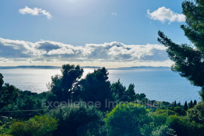 Maison &agrave; vendre &agrave; LE LAVANDOU  - 6 pi&egrave;ces - 242 m&sup2; 