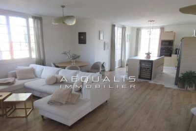 Apartment for sale in ST-LAURENT-DU-VAR  - 4 rooms - 107 m&sup2; 